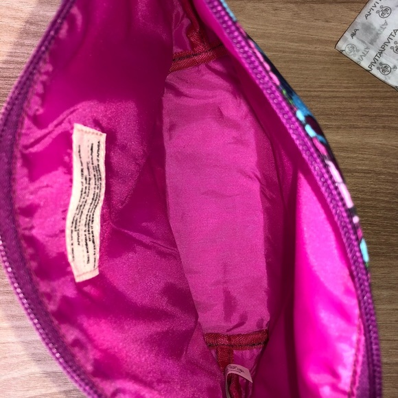 Apivita Makeup Toiletries Bag NWT - Picture 2 of 7